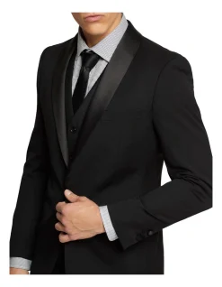 Oxford Dinner Suit Jacket With Shawl Neck In Black 11 Oxford Dinner Suit Jacket With Shawl Neck In Black -Cambridge Clothing shop 890752870 4 1 720x928