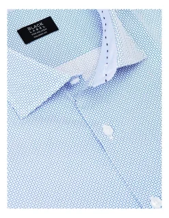 Van Heusen Black Label Tailored Diamond Print Shirt In Blue 8 Van Heusen Black Label Tailored Diamond Print Shirt In Blue -Cambridge Clothing shop 929029600 3 720x928