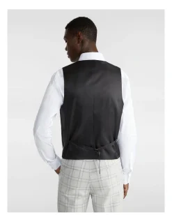 Front Page -Cambridge Clothing shop 906468760 2 720x928